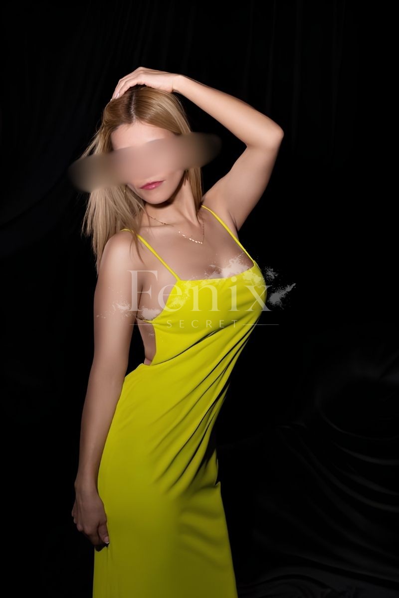 Martina — Galería